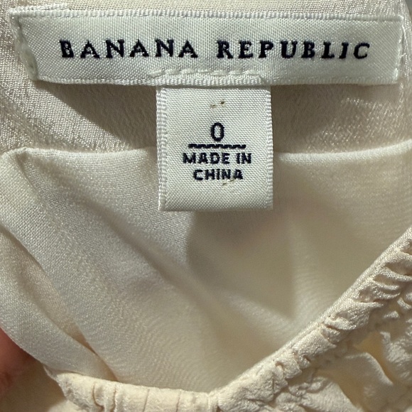 Banana Republic Cream Midi Dress. Size 0 - Picture 2 of 8